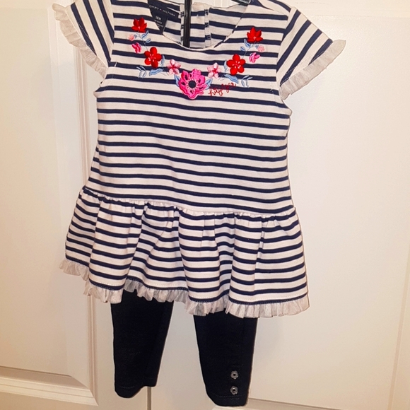 Tommy Hilfiger 18mo baby girl top and legging set - Picture 1 of 4